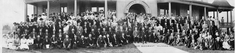 1913 UDELC Convention at M Luther College -  Racine WI.jpg